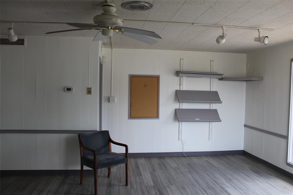 427 S Summit Avenue Property Photo 8