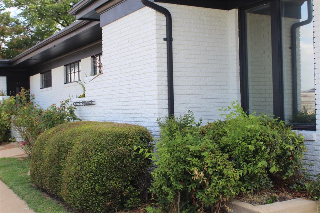 427 S Summit Avenue Property Photo 31