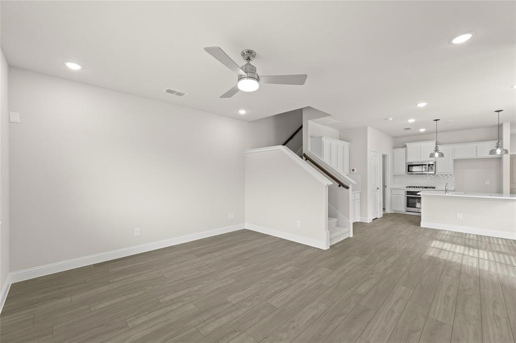 215 Griffith Drive Property Photo 10