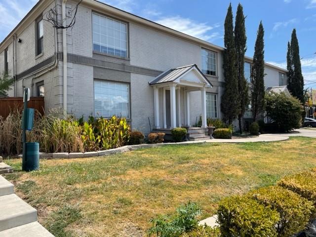 2518 N Fitzhugh Avenue Property Photo 1