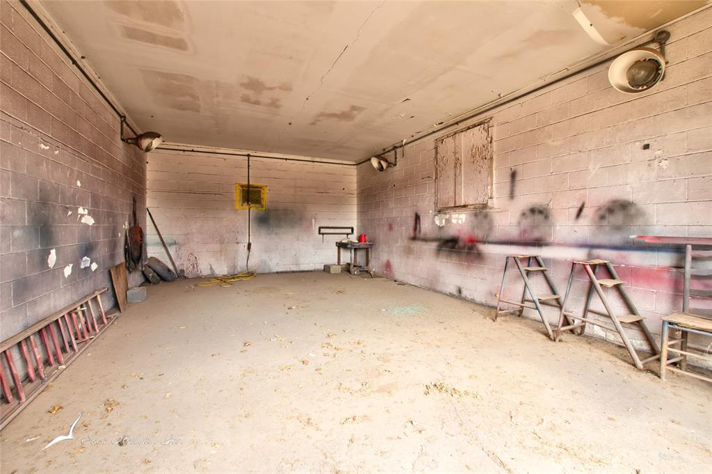 1433 Pine Street Property Photo 7