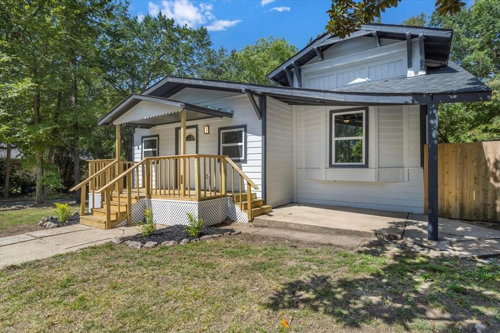 254 19th Street Property Photo 4