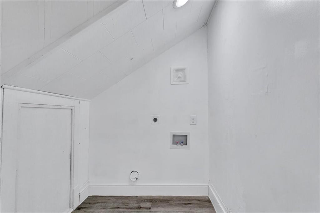 254 19th Street Property Photo 17