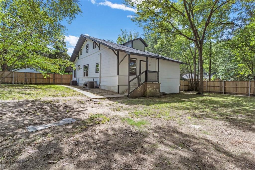 254 19th Street Property Photo 32