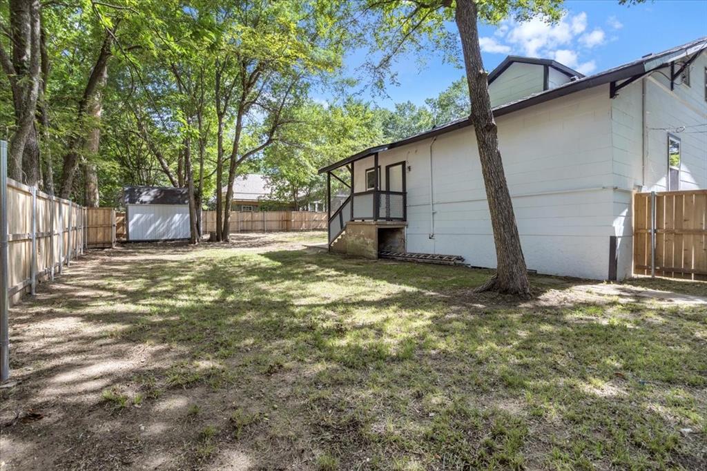 254 19th Street Property Photo 33