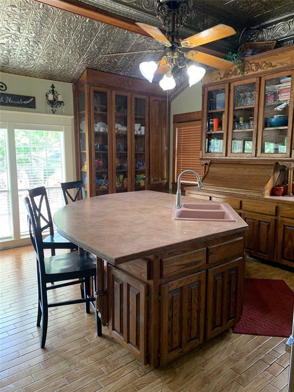 607 2nd Street Property Photo 23