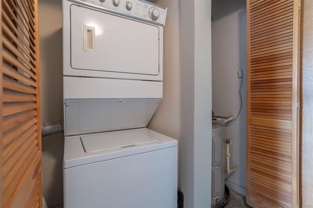 221 W Lancaster Avenue 9005 Property Photo 4
