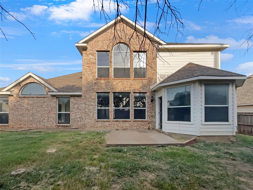 600 Cresthaven Drive Property Photo 8