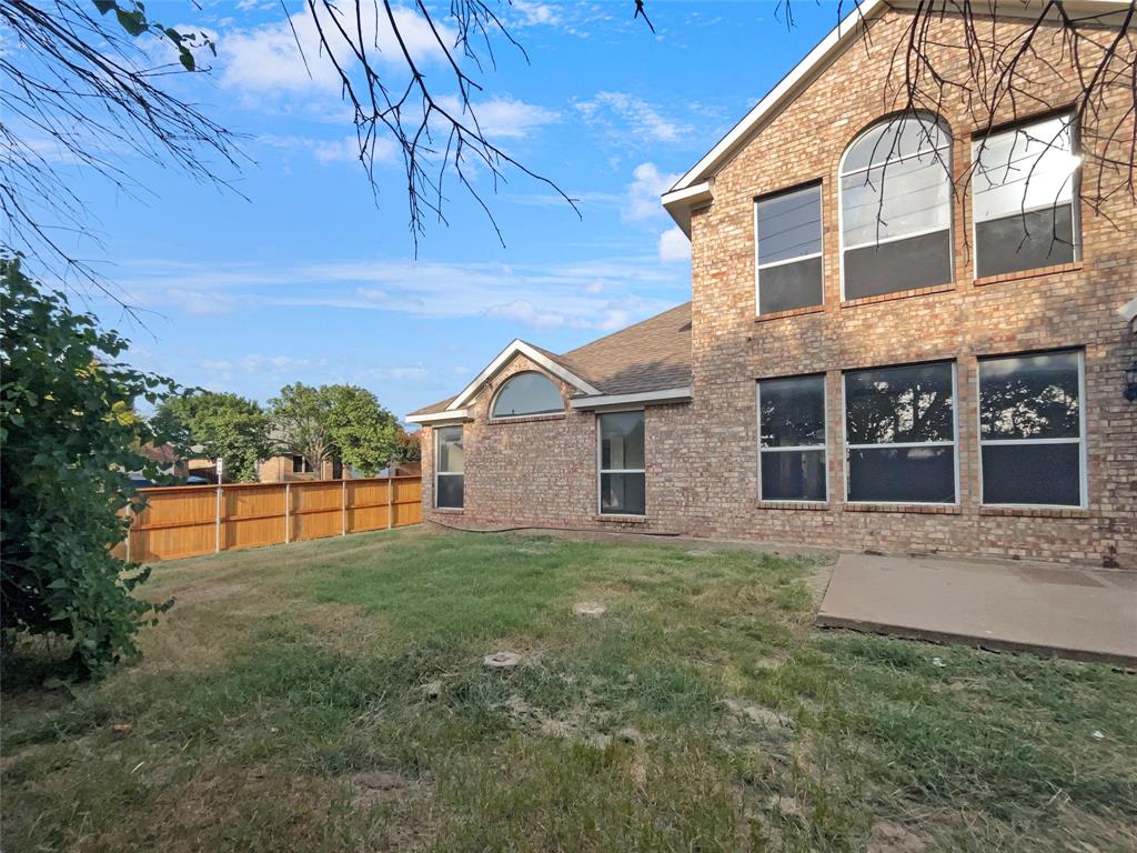 600 Cresthaven Drive Property Photo 18