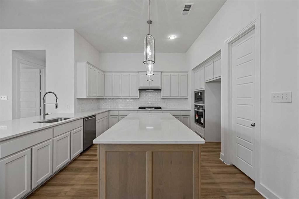 2133 Charming Forge Road Property Photo 30