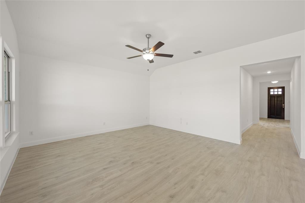 813 Stone Eagle Drive Property Photo 14