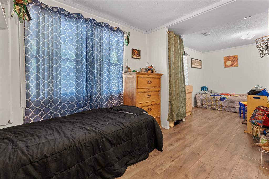 408 John Street Property Photo 17