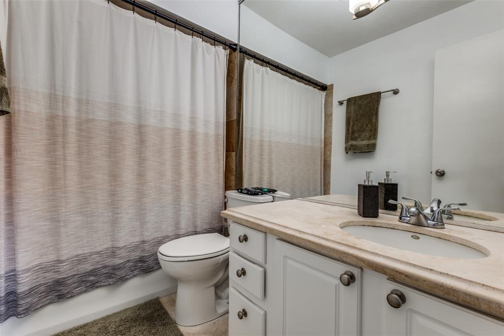 5920 Sandhurst Lane 229 Property Photo 6