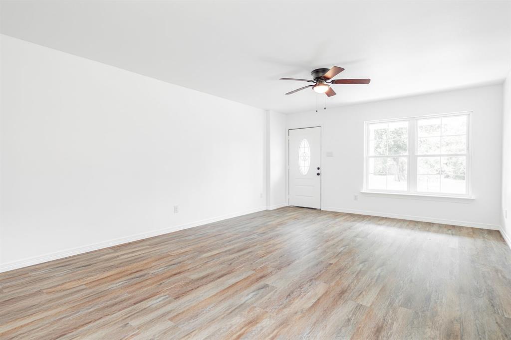 107 Chappell Street Property Photo 8