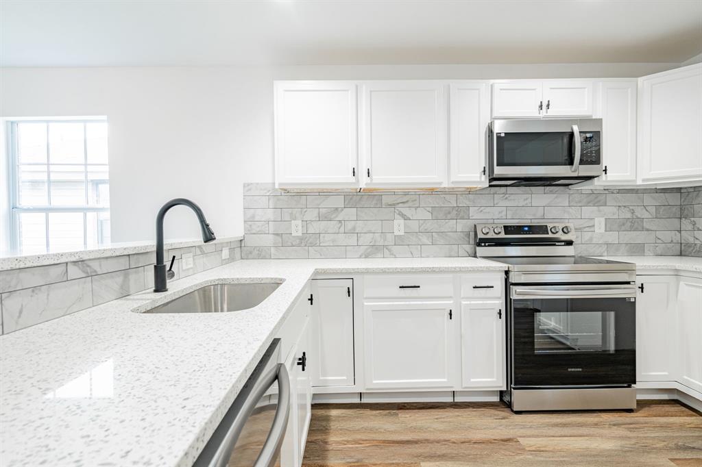 107 Chappell Street Property Photo 11