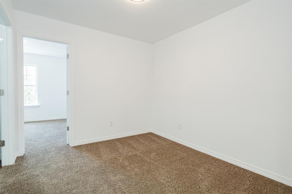 107 Chappell Street Property Photo 25