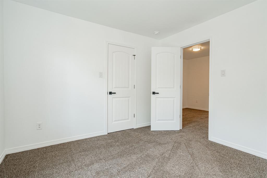 107 Chappell Street Property Photo 28