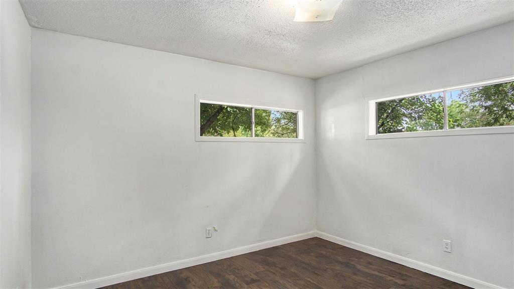 1111 Saint Edwards Street Property Photo 9