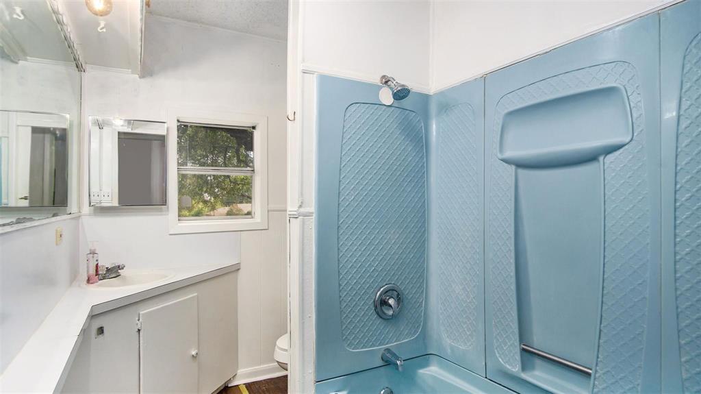 1111 Saint Edwards Street Property Photo 15
