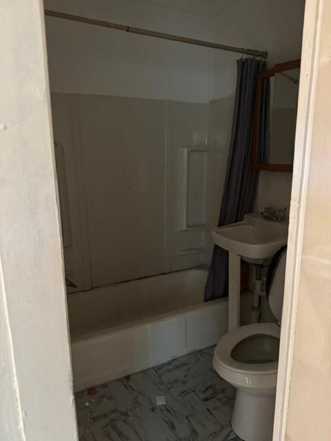 406 N Harrison Street Property Photo 7
