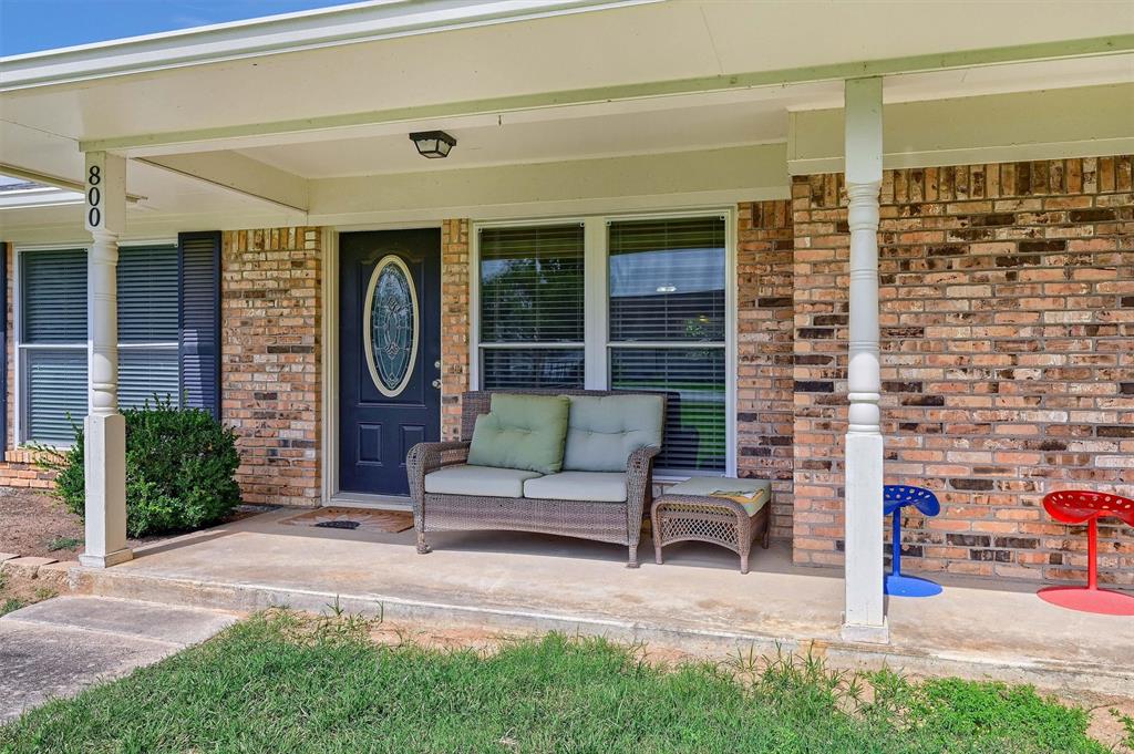 800 Kiowa Drive Property Photo 4