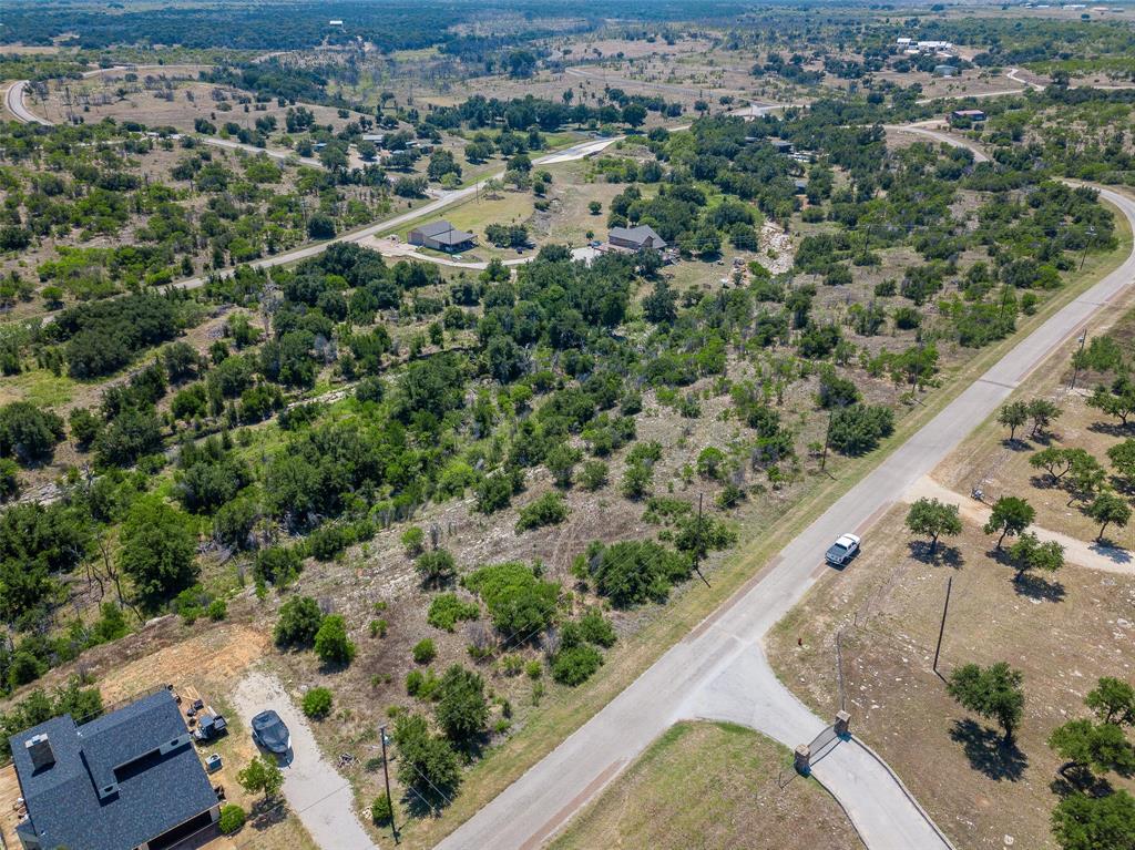 8021 Hells Gate Loop Property Photo 1