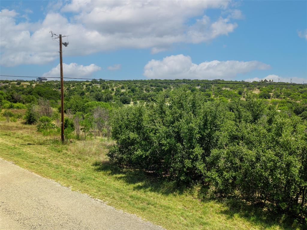 8021 Hells Gate Loop Property Photo 7