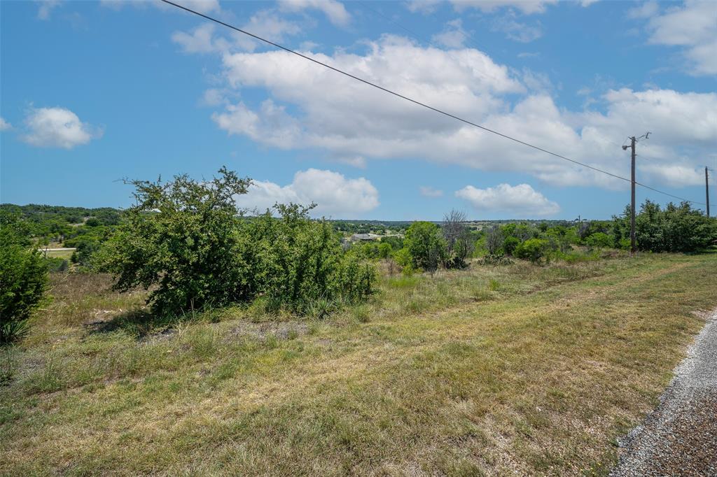 8021 Hells Gate Loop Property Photo 9