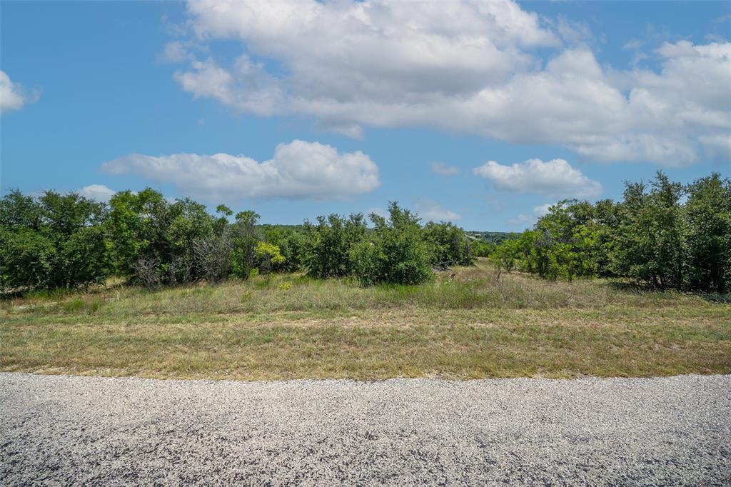 8021 Hells Gate Loop Property Photo 10