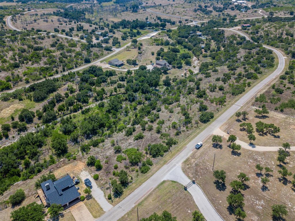 8021 Hells Gate Loop Property Photo 13