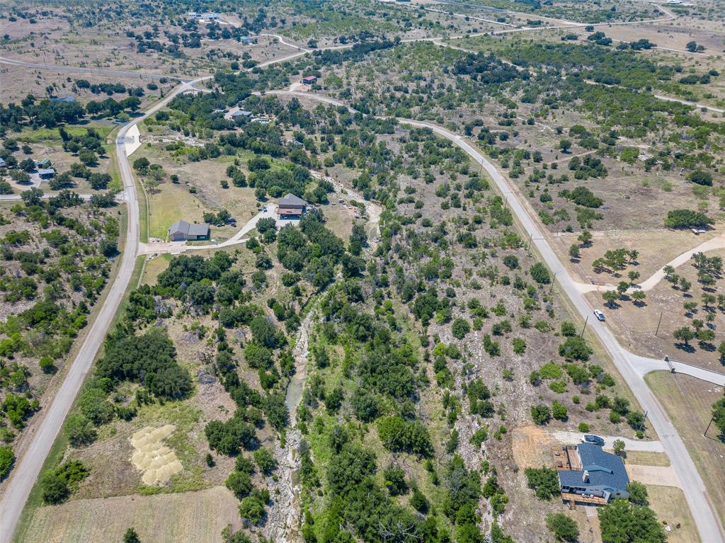 8021 Hells Gate Loop Property Photo 15