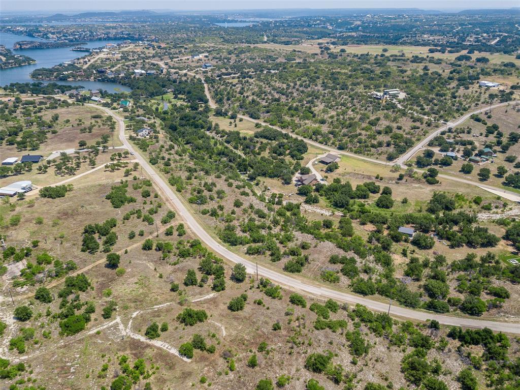 8021 Hells Gate Loop Property Photo 34