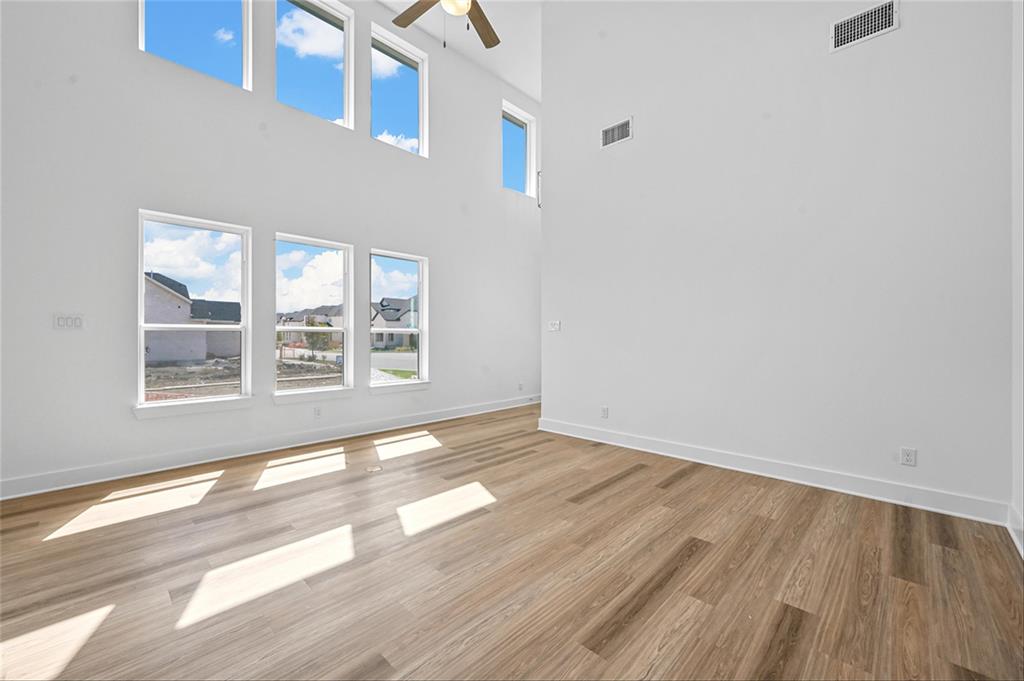 2712 Holland Court Property Photo 19