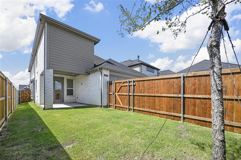 2712 Holland Court Property Photo 28