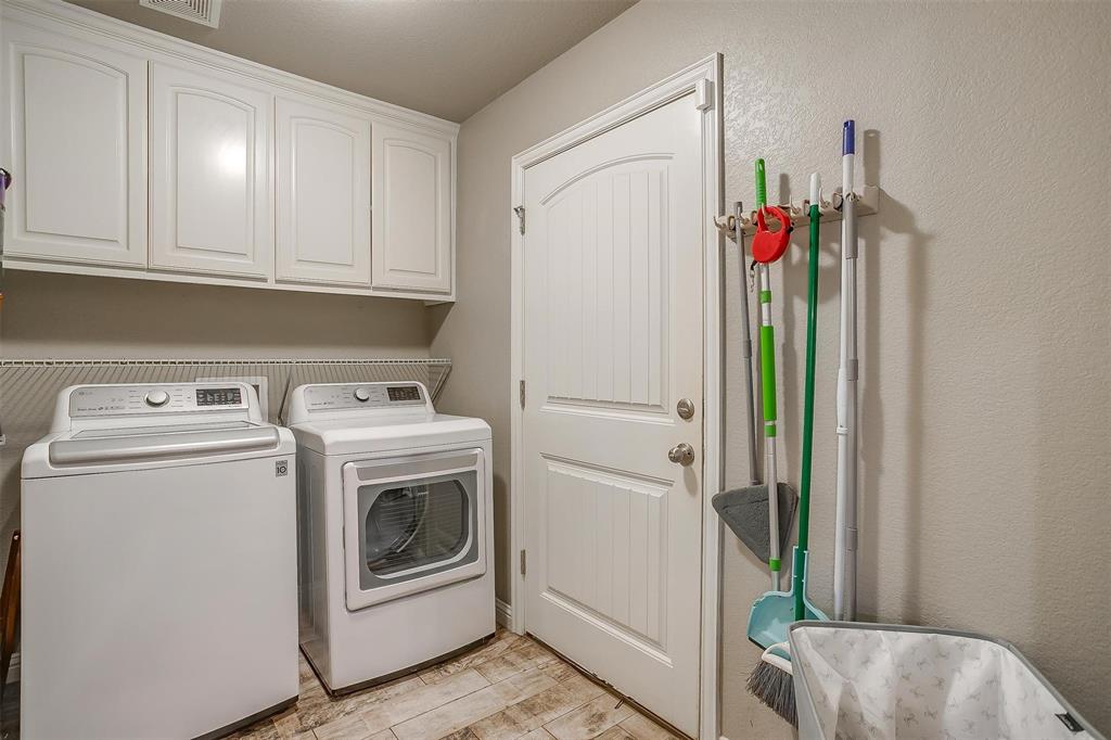 700 Westgate Drive Property Photo 27