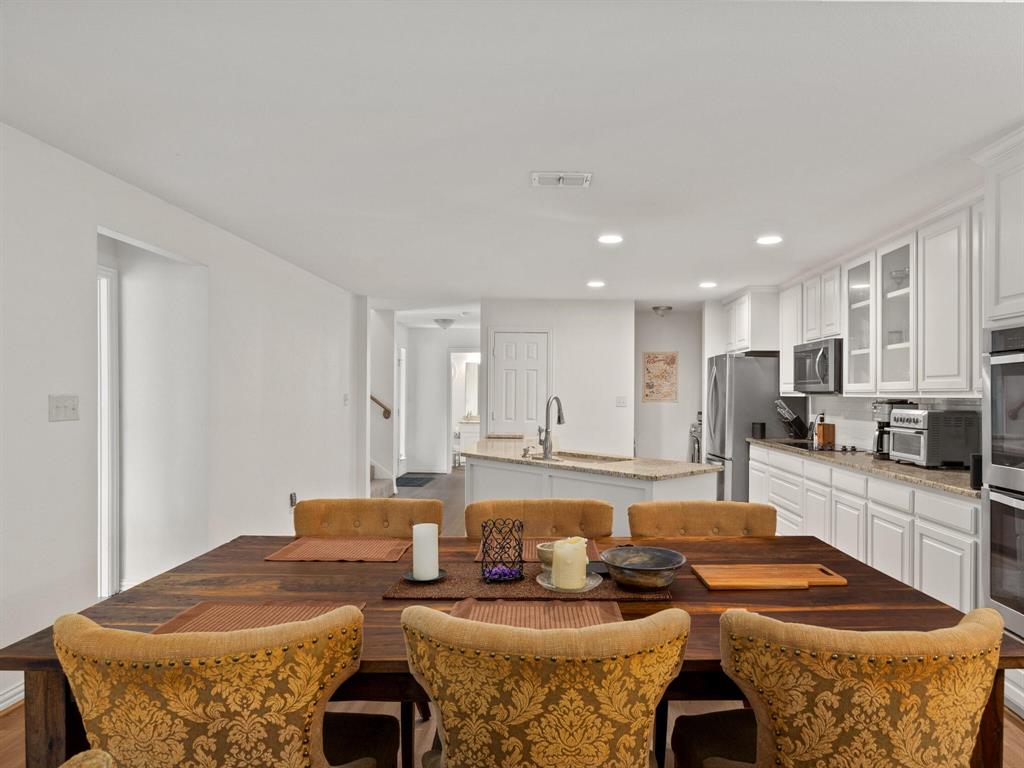 6504 Lago Vista Drive Property Photo 10