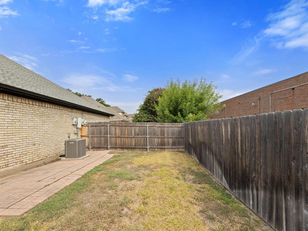 6504 Lago Vista Drive Property Photo 22