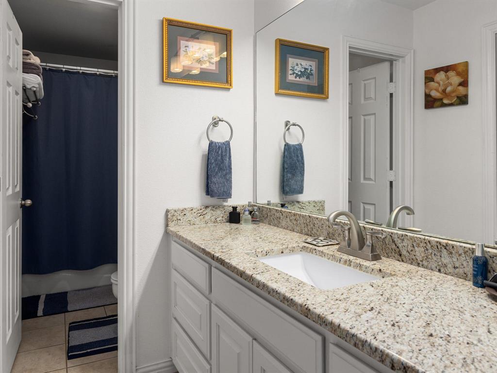 6504 Lago Vista Drive Property Photo 33