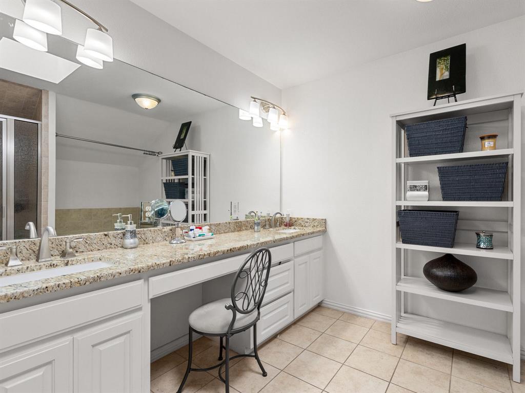 6504 Lago Vista Drive Property Photo 39