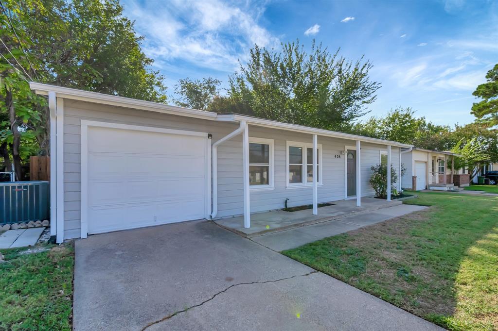 404 Arthur Drive Property Photo