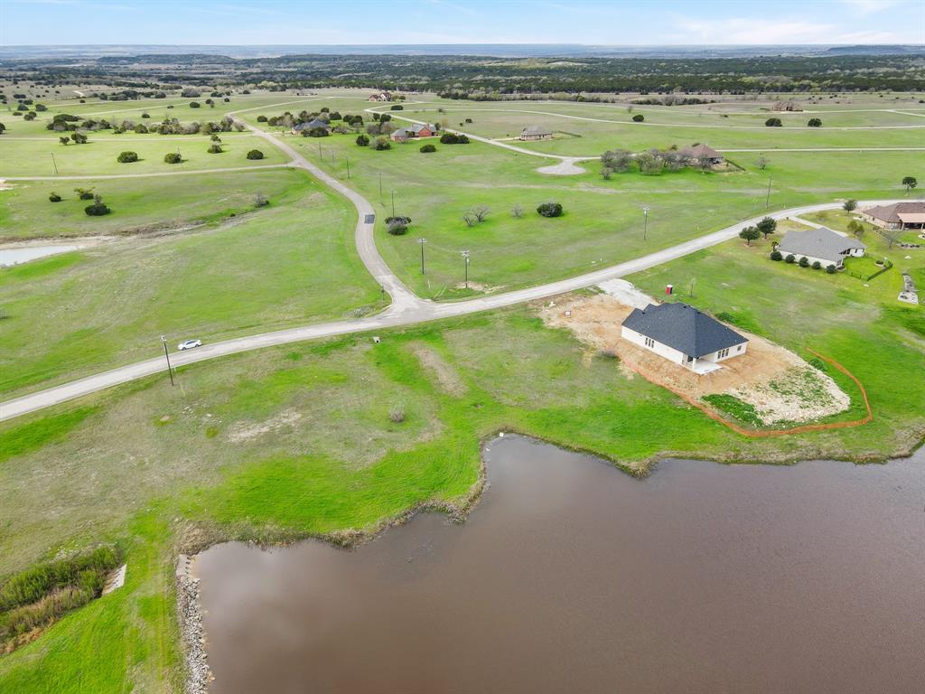 7233 Retreat Boulevard Property Photo 3
