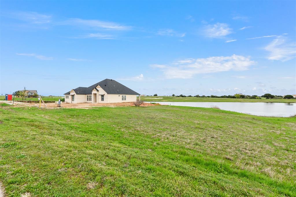 7233 Retreat Boulevard Property Photo 6