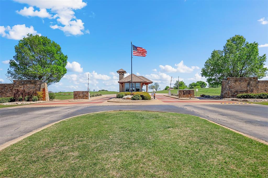 7233 Retreat Boulevard Property Photo 16