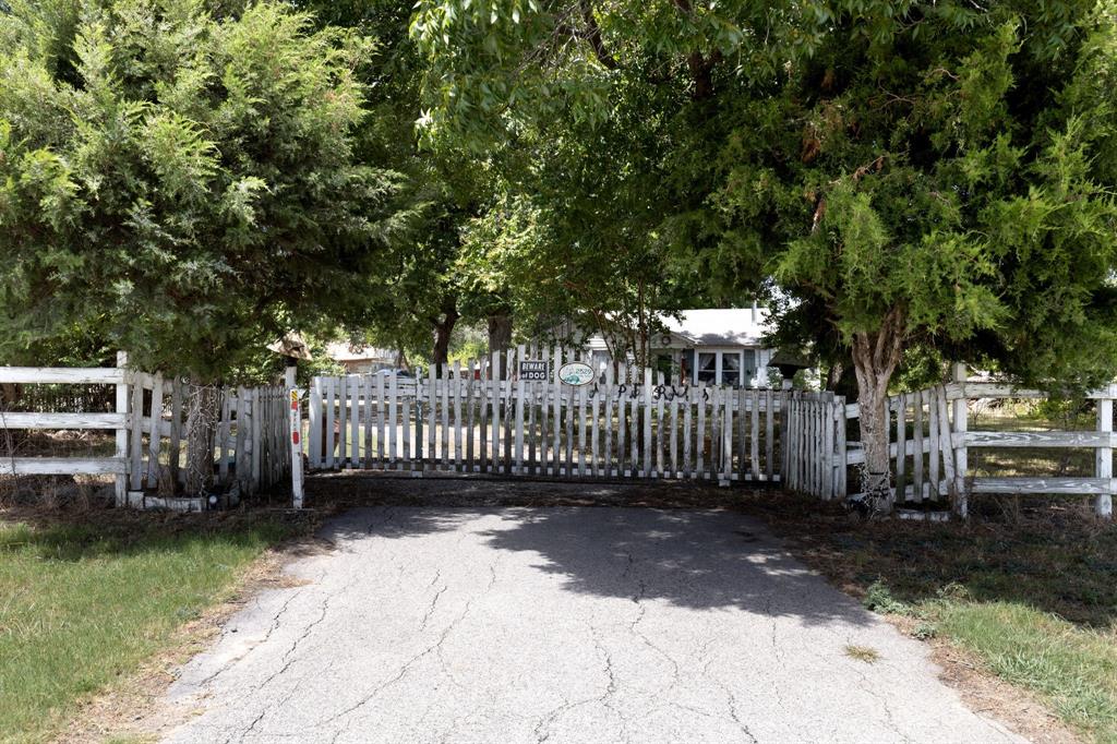 2529 Fm 1827 Property Photo 10