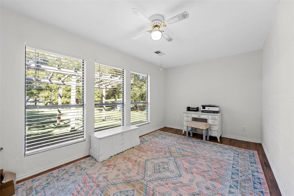 837 Hcr 2421 Property Photo 13