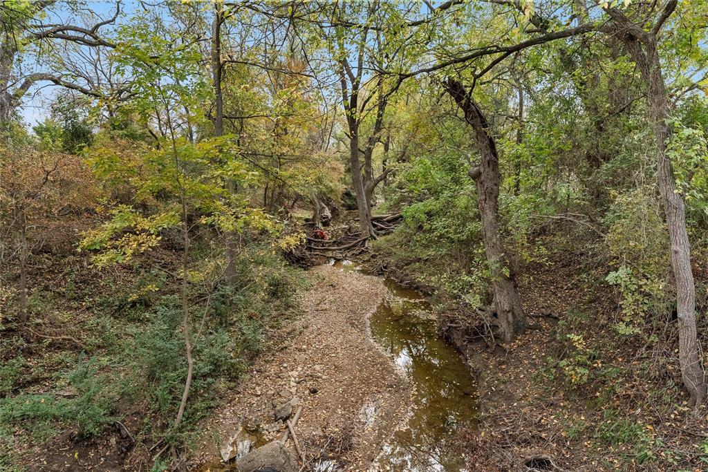 837 Hcr 2421 Property Photo 25