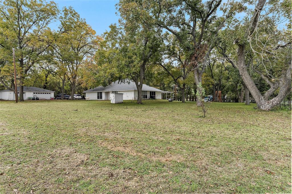 837 Hcr 2421 Property Photo 31