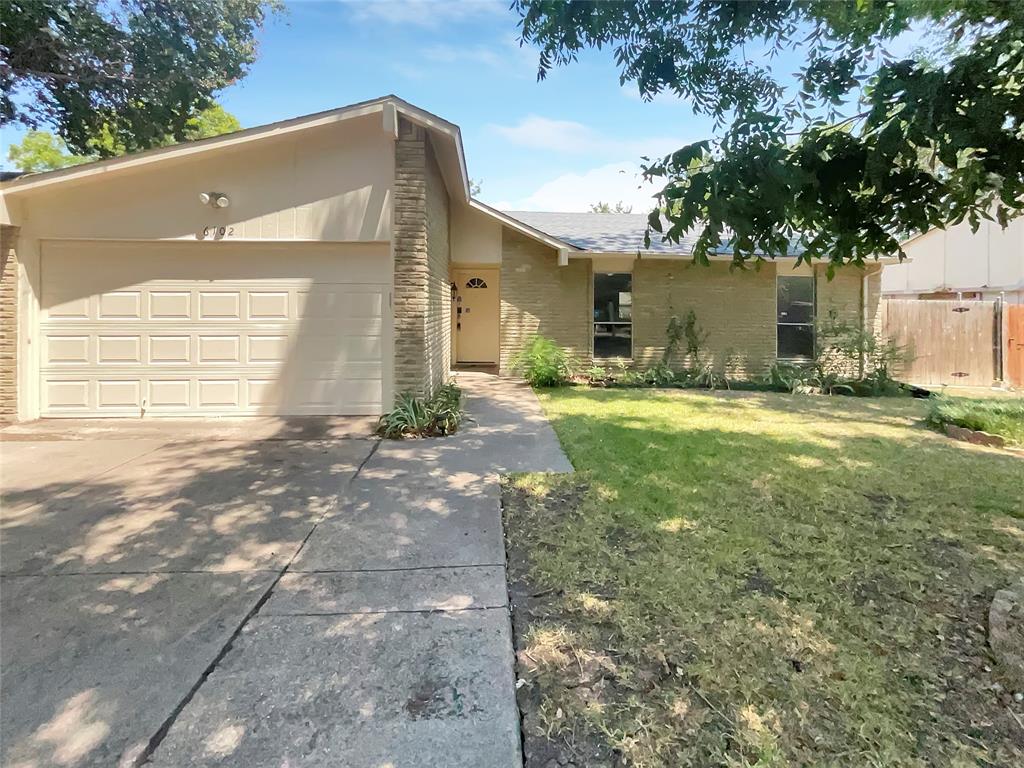 6102 Lakecrest Drive Property Photo 1