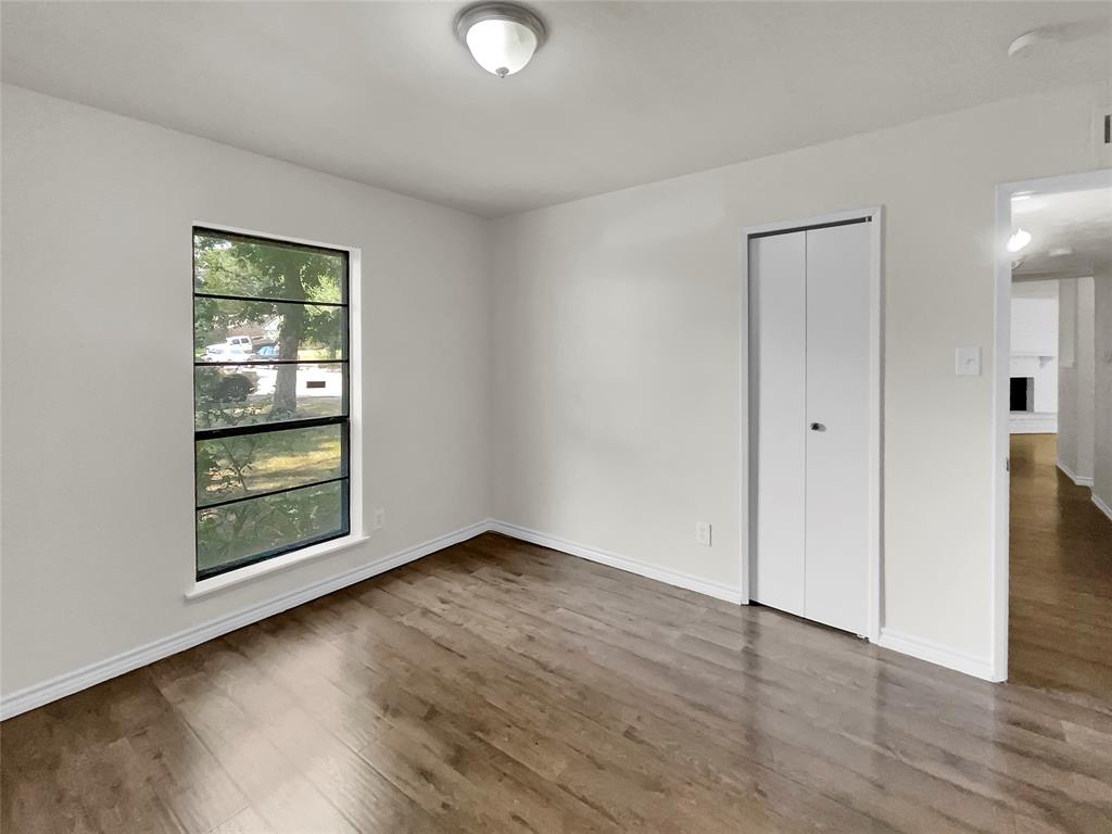 6102 Lakecrest Drive Property Photo 13