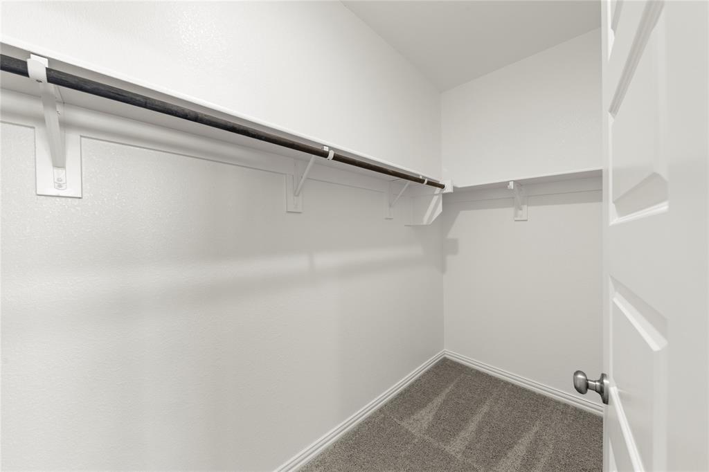 1672 Gracehill Way Property Photo 19